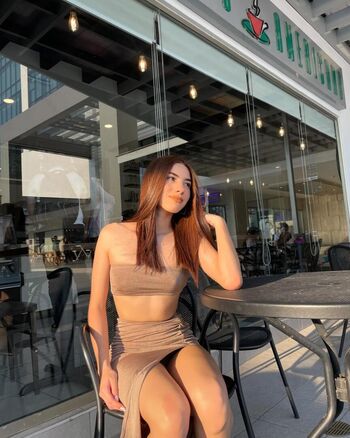 Daniela velsquez image