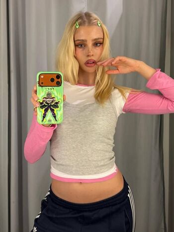 Daniela washington image