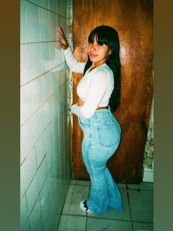Danielitaa 39 image