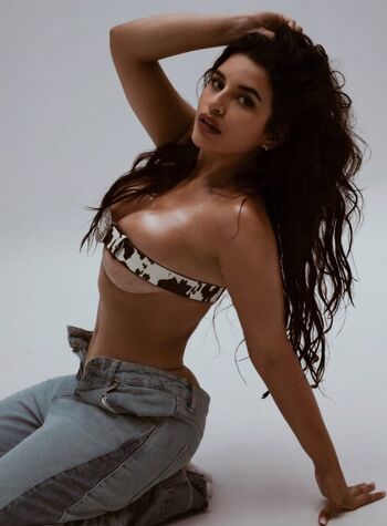 Daniellannn cdnath venezuelan image