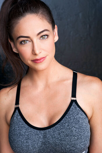 Danielle baker image