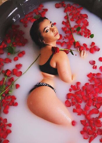 Danielle cohn 1 image