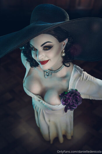 Danielle denicola 1 page 21 image