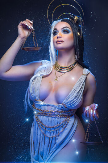 Danielle denicola 1 page 4 image