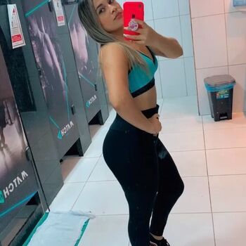 Danielly alves image