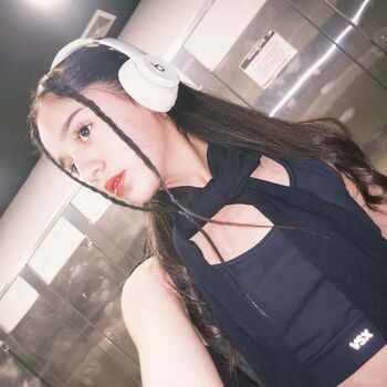 Danna renteria image