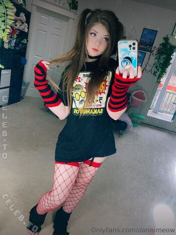 Danni meow page 5 image