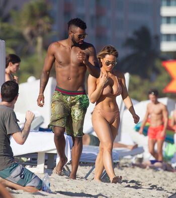 Daphne joy 1 image