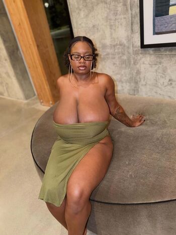 Darkskinchk image
