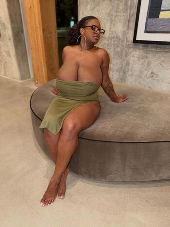 Darkskinchk image