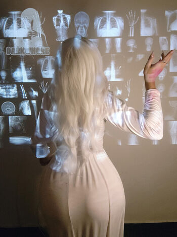 Darkwaifutrap 1 image