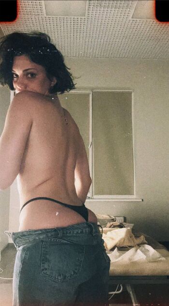 Darya zarykovskaya image