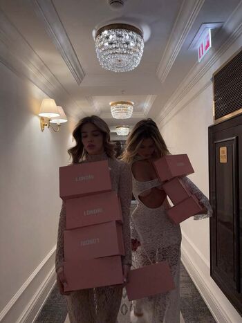 Dasha boyko page 3 image