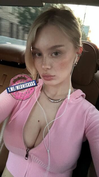 Dasha doshik image