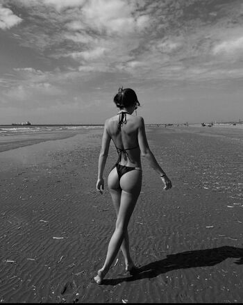 Dasha komarova 1 image