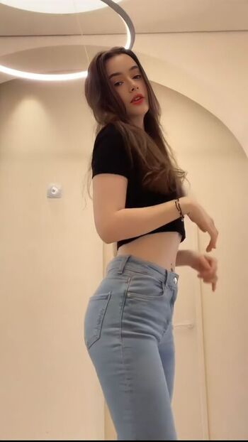Dasha Taran