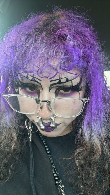 Decayingdaf page 2 image