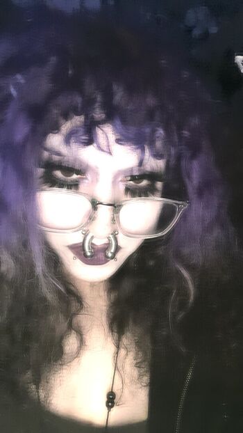 Decayingdaf page 2 image