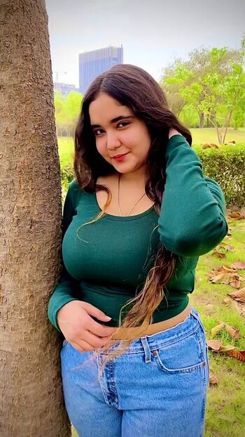 Deeksha bhardwaj image