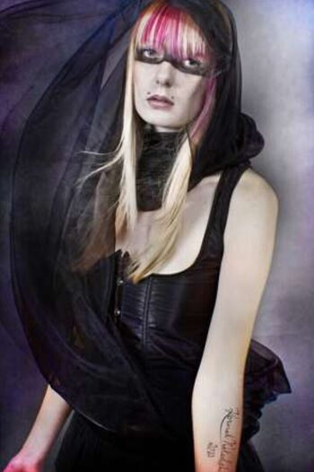 Deemonica asmr image