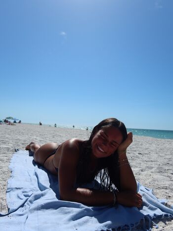 Delaney porazinski image