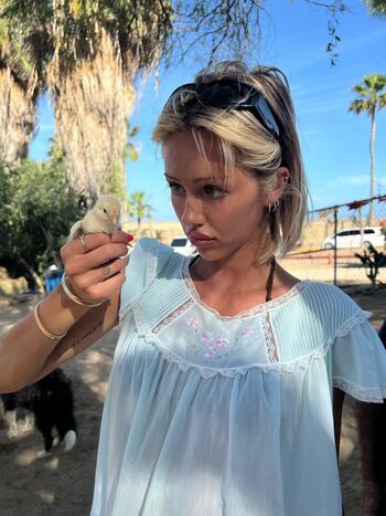 Delilah Belle Hamlin