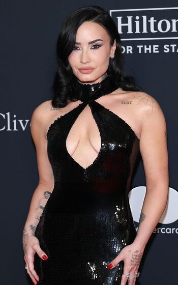 Demi lovato page 5 image