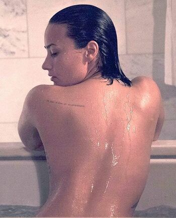 Demi lovato image