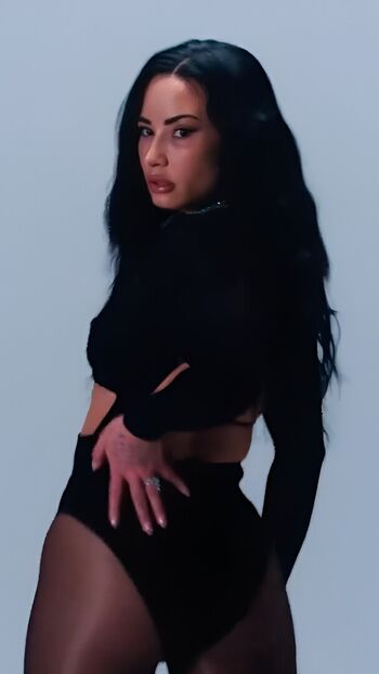 Demi lovato image