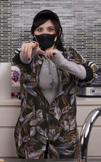 Demondice karen image