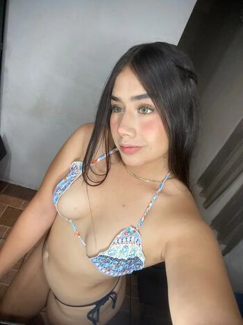 Denisse snchez image