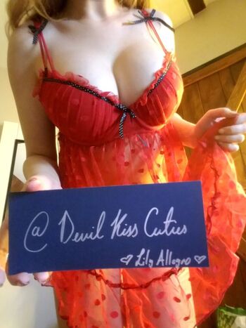 Devilkiss image