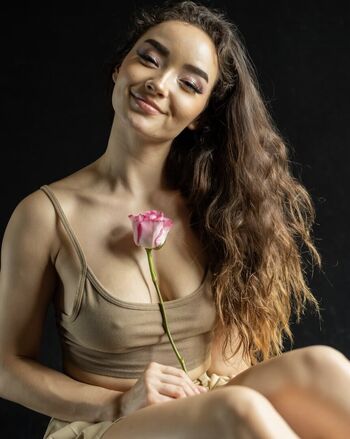 Devorah ozburn image