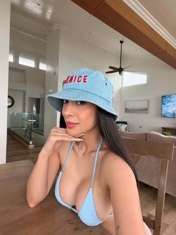 Diana elizondo image