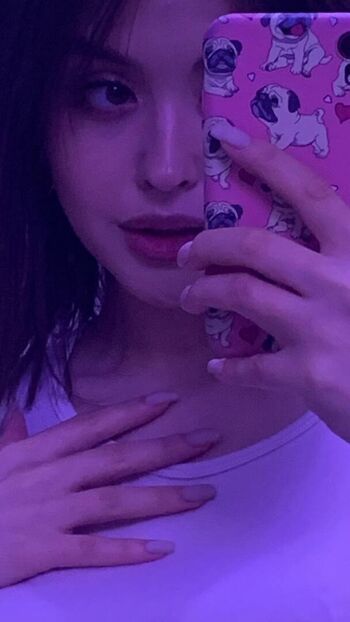 Diana gubogloo image