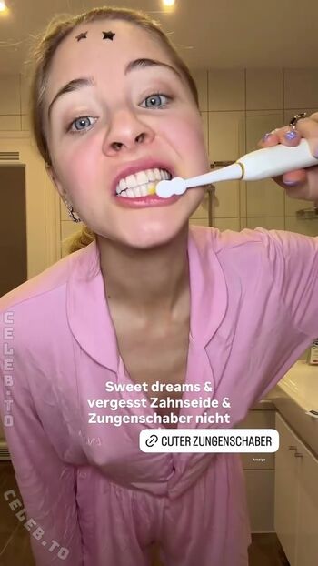 Diana zur lwen image