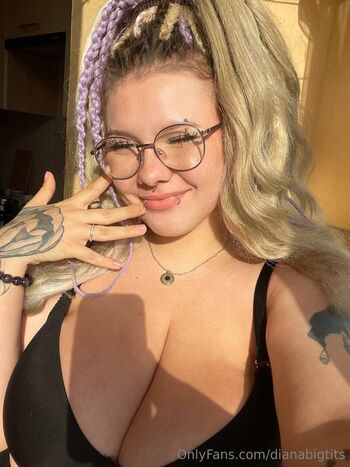 dianabigtits