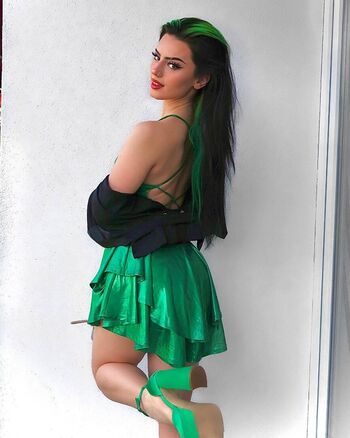 Dilaraa page 3 image