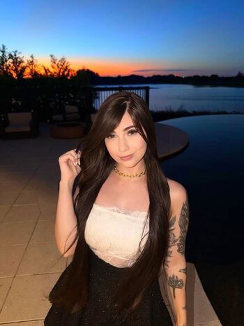 Diretora muniz image