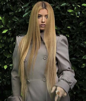 Dixie d amelio page 3 image