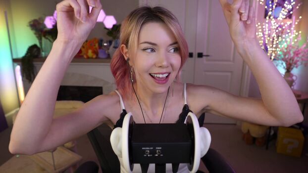 Dizzykitten image