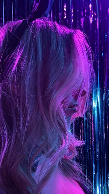 Djmissshelton 1 image