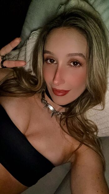 Djmissshelton 1 image