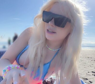 Dollblush page 2 image