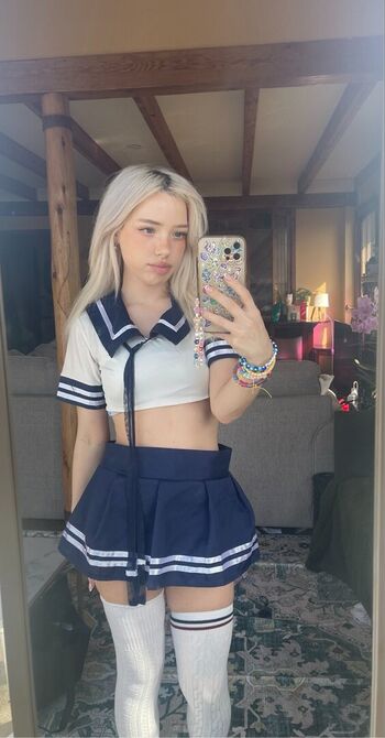 Dollblush image