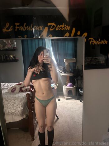 Dollsfantasies image