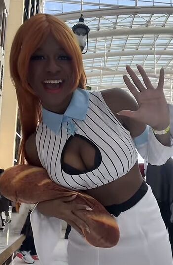 Dollstrawberry image