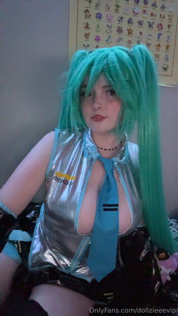 dollzieeevip