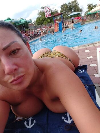 Domace matorke milf ex yu 30 image