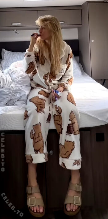 Doreen petrova image